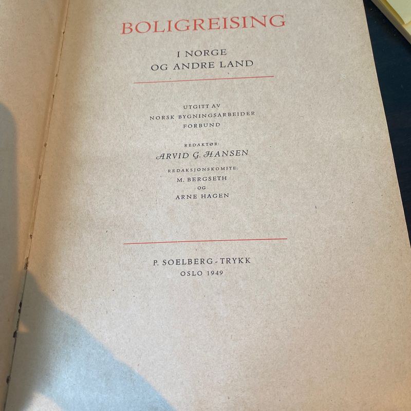 Arvid G. Hansen (red): Boligreising i Norge og andre land
