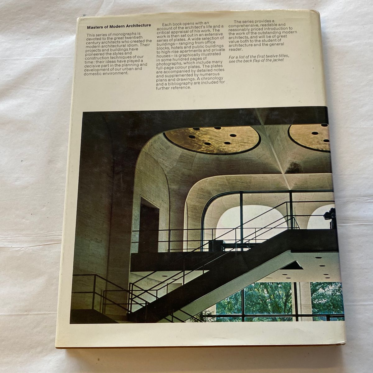 Thames and Hudson: Philip Johnson